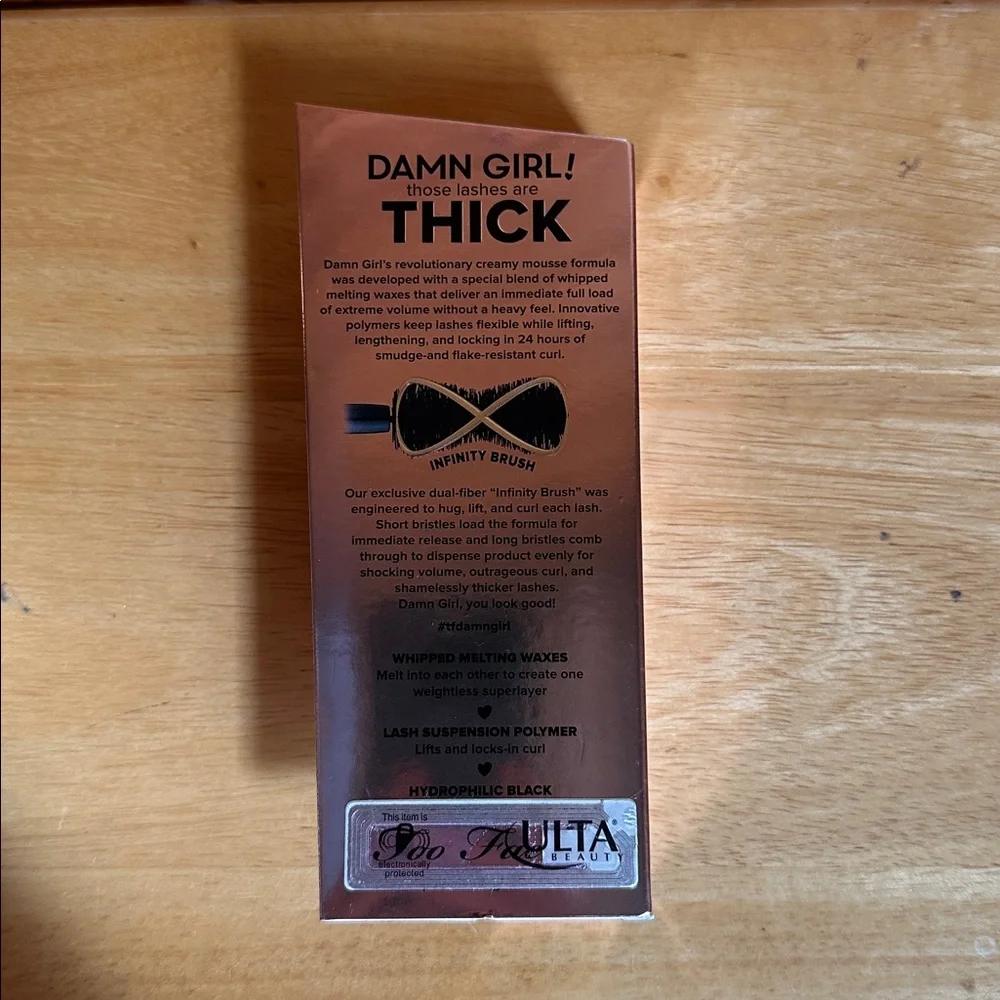 Too Faced Damn Girl Volumizing Mascara